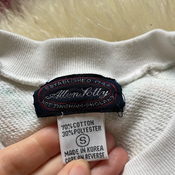 Vintage Allen Solly 1980s faux cross-stitch bunny and cat sweatshirt - Picture 7 of 7